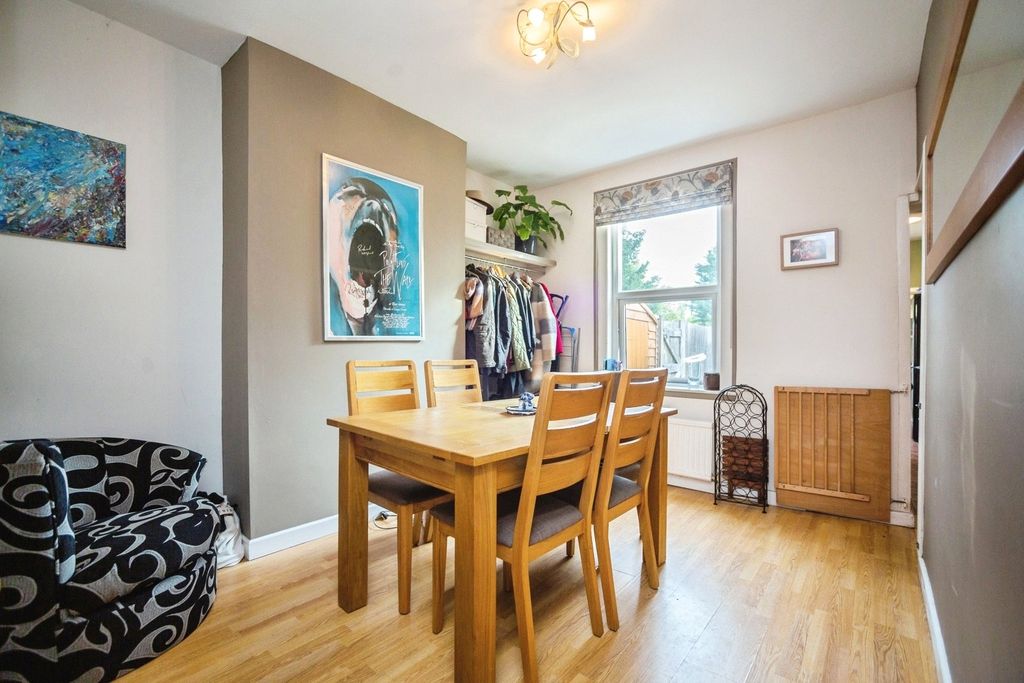 Property photo 1 of 17 Photo