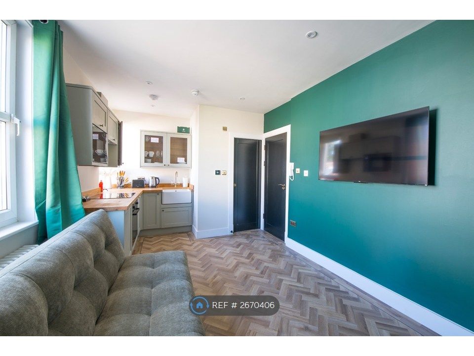 Property photo 3 of 29