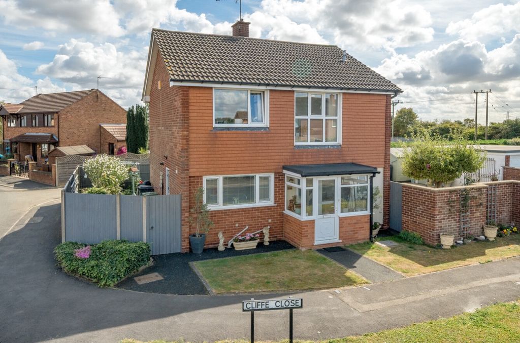 Property photo 1 of 25 1344667-2-68B0c5dcc7Fd5-Arw-1