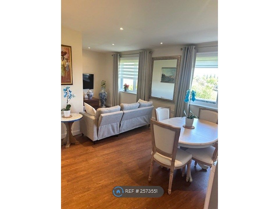 Property photo 1 of 7 Open Plan Living Area/Dining