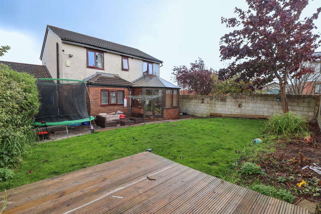Property photo 2 of 15