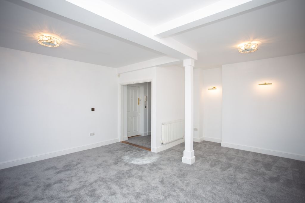 Property photo 2 of 12 Img_6318