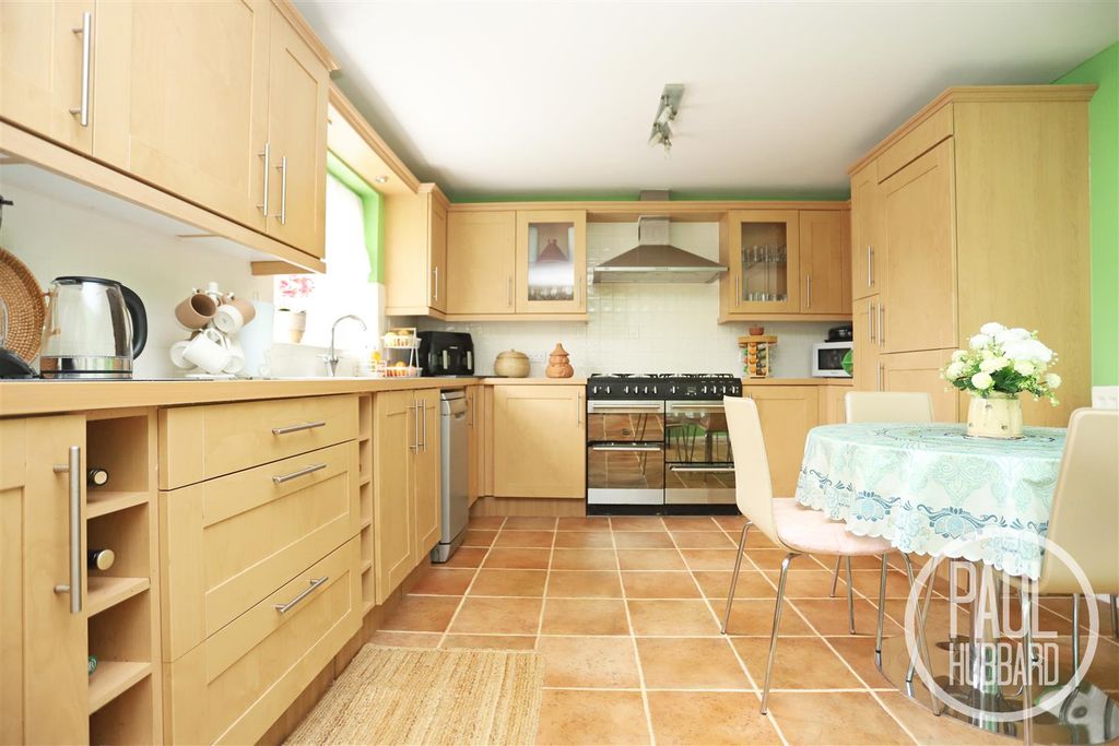 Property photo 1 of 27 Img_5552.Jpg