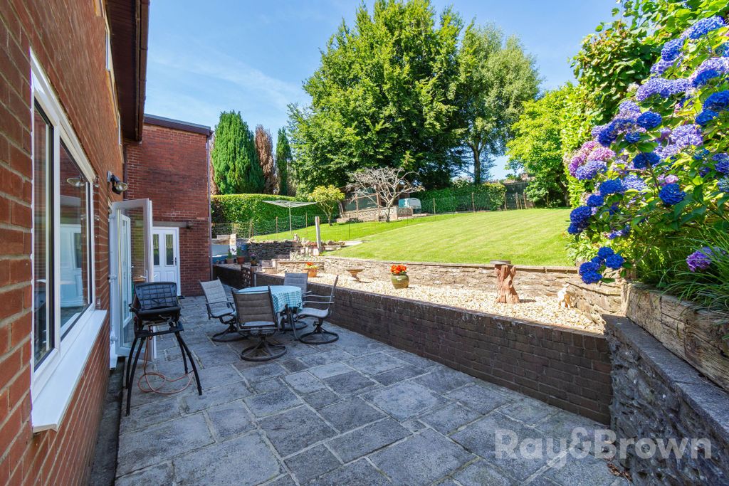 Additional image 59 of 5 bed detached house for saleHeol Clyd, Caerphilly CF83