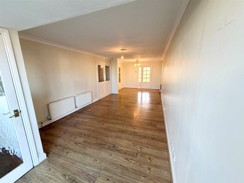 Property photo 2 of 22 Picture No. 75