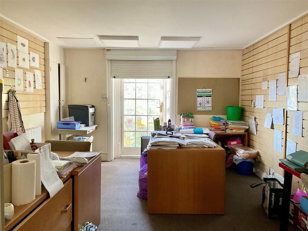 Property photo 3 of 10 Office.Jpg