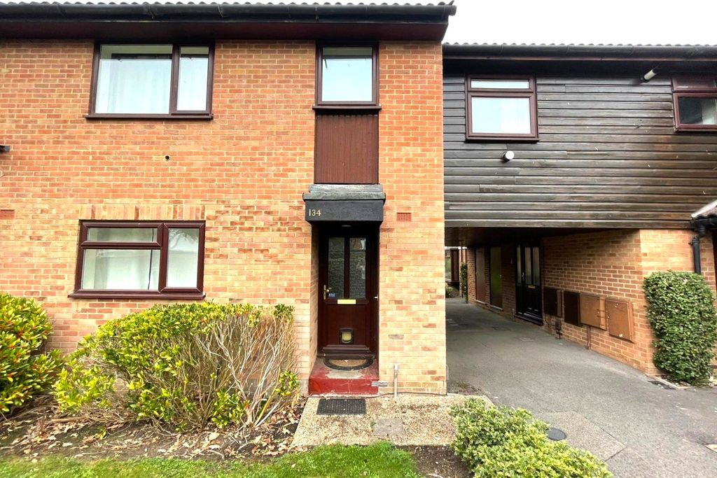 Property photo 1 of 9 Picture No. 24