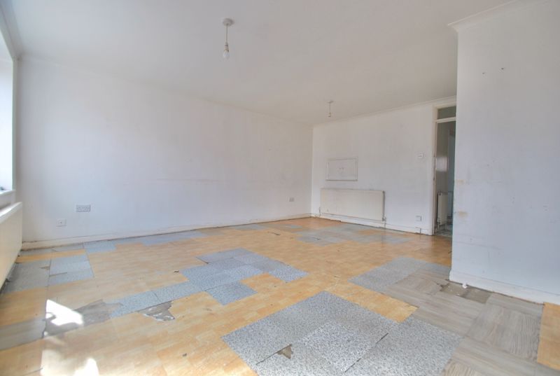 Property photo 2 of 12 Photo 9