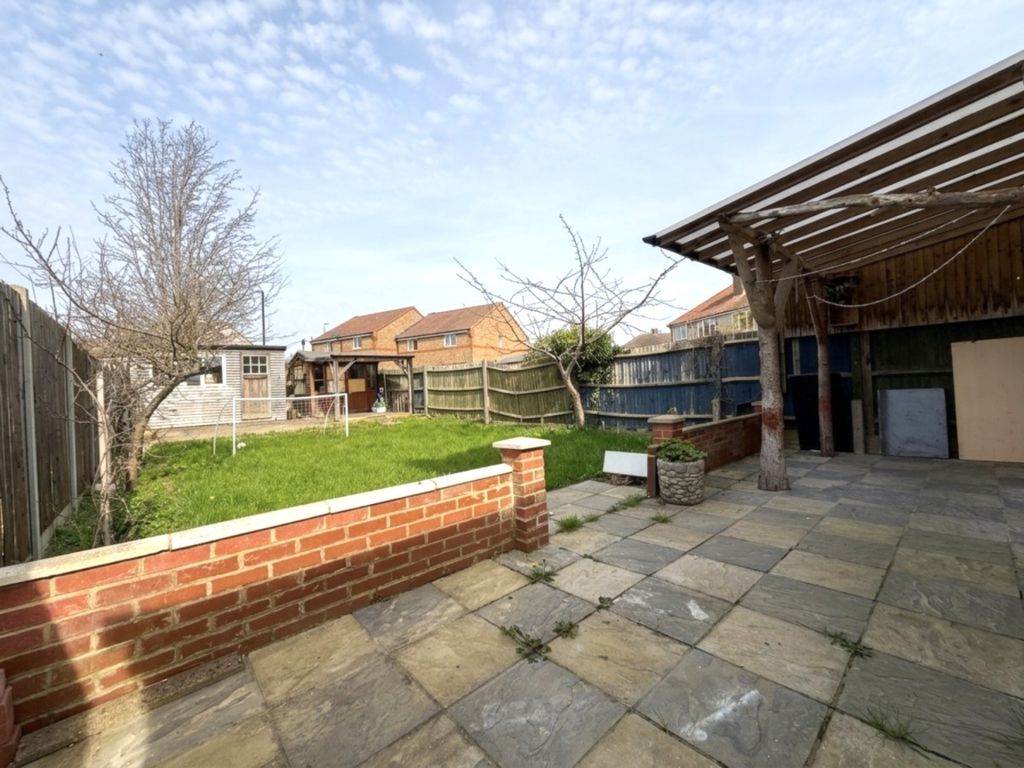 Property photo 3 of 13 Balcony