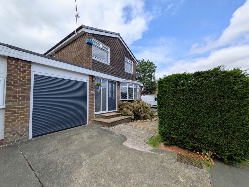 Property photo 1 of 16 1000000049