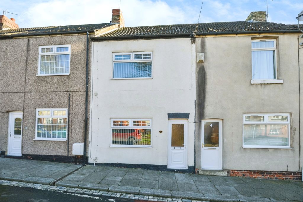 Property photo 1 of 17