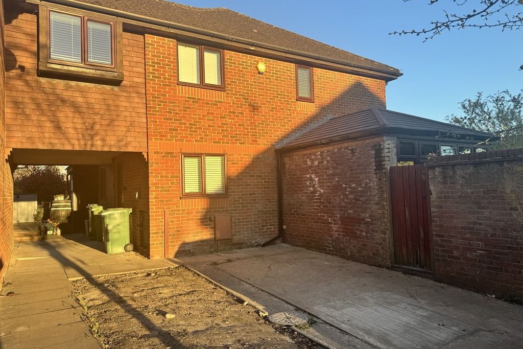 Property photo 1 of 13