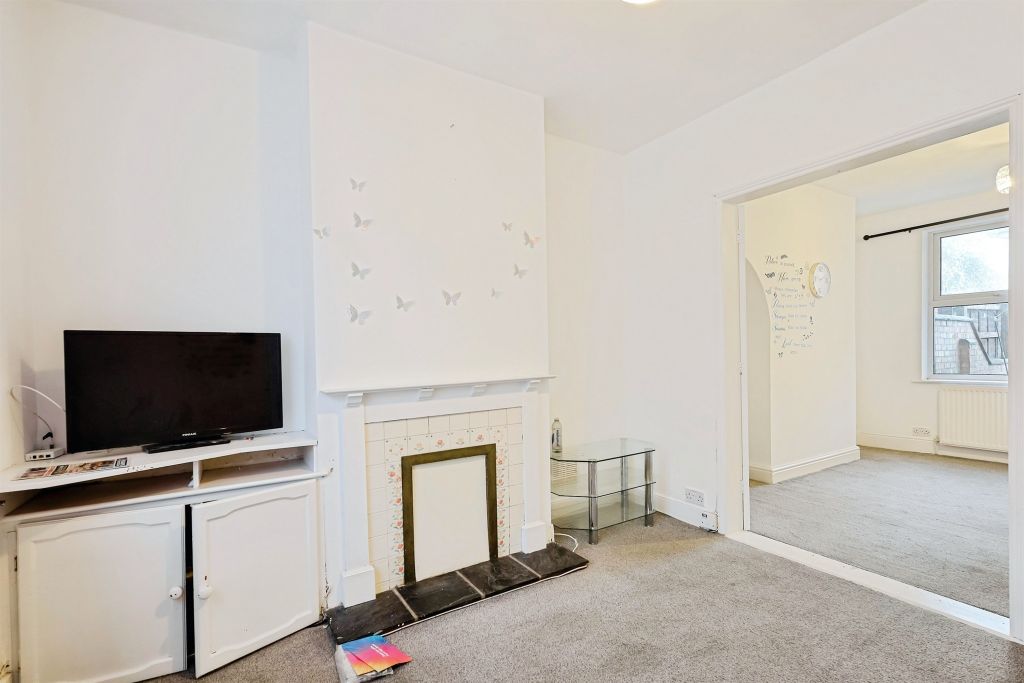 Property photo 3 of 20