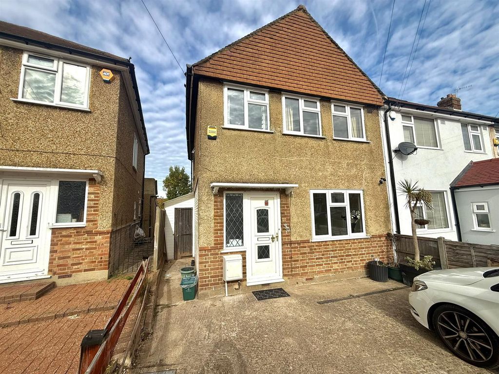 Property photo 1 of 9 External