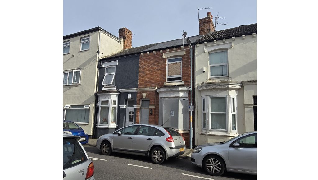 Property photo 2 of 9 R251120 112 - 15 Palm Street, Middlesbrough, Cleveland, Ts1 3EE (1).Jpg