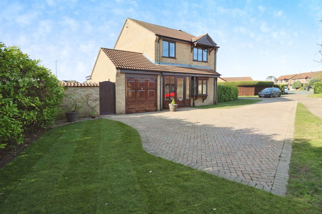 Property photo 1 of 24 4182500