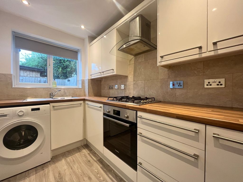 Property photo 3 of 14 Picture No. 22