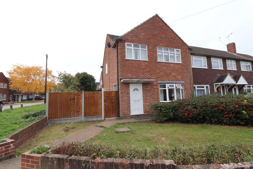 Property photo 1 of 8 Front