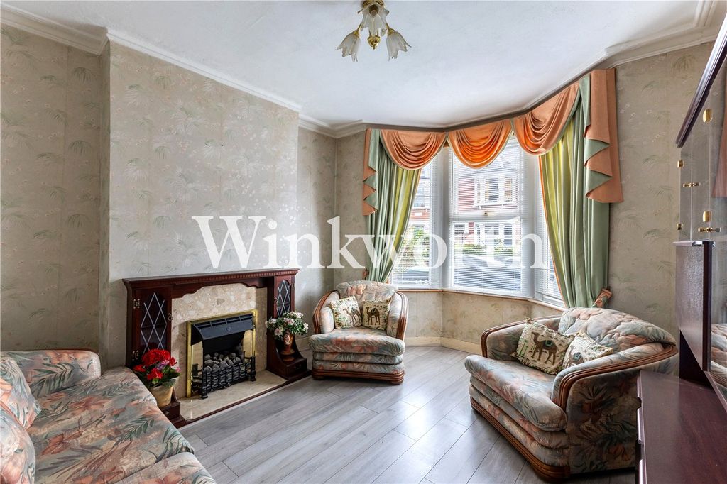 Property photo 2 of 13 Picture No. 02