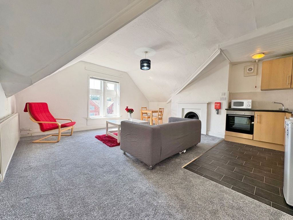 Property photo 1 of 11 Picture No. 18