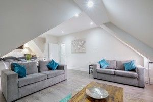Property photo 1 of 31