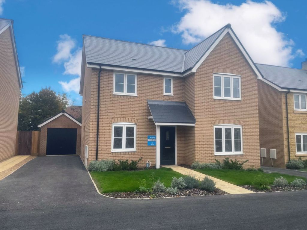 Property photo 1 of 21