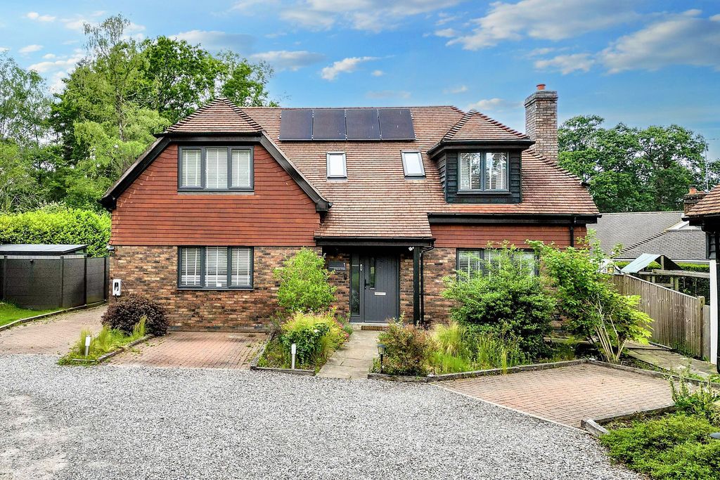 Property photo 1 of 23