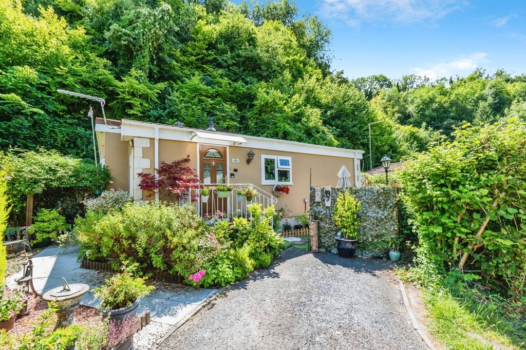 Property photo 1 of 17 Photo