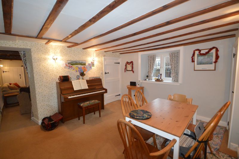 Property photo 2 of 12 Photo 5