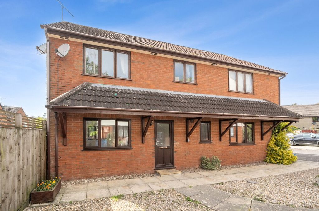 Property photo 1 of 10 Front Elevation