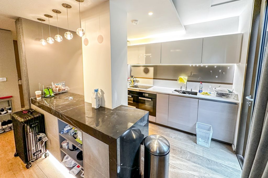 Property photo 3 of 7 Apartment 2, Pathe Building, 103-109 Wardour Street, West Central, London W1F 0Uh