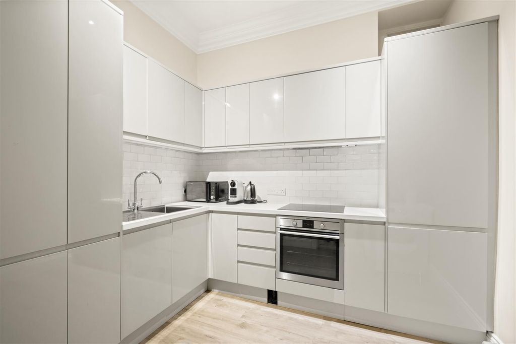 Property photo 1 of 9 11-15.Jpg