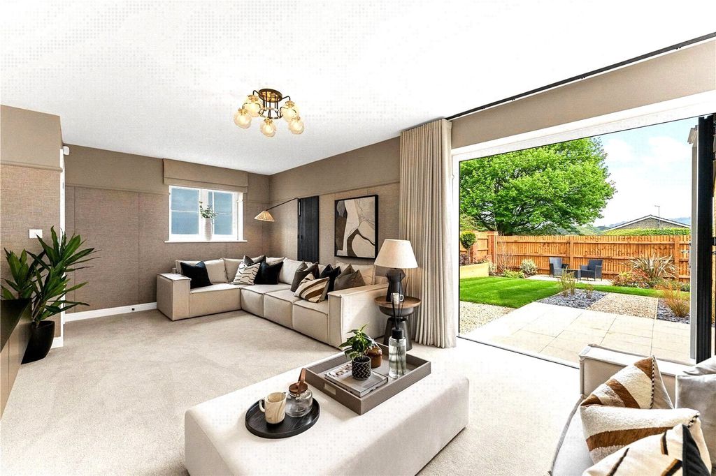 Property photo 3 of 22 Hornbeam Sh