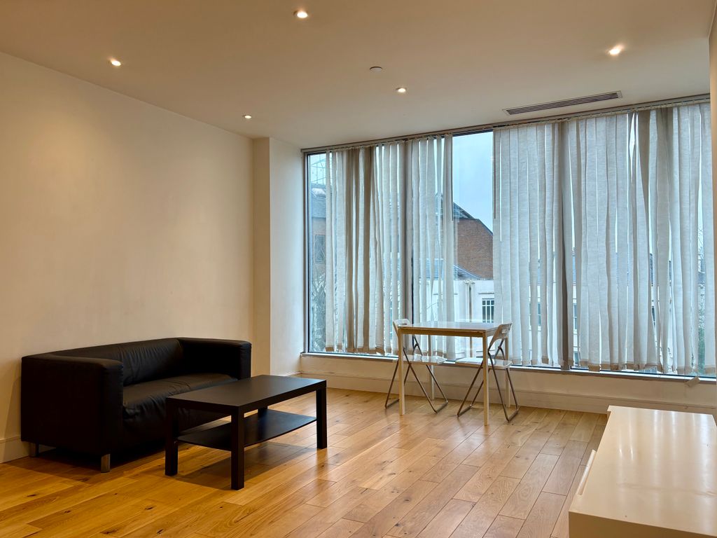 Property photo 1 of 5