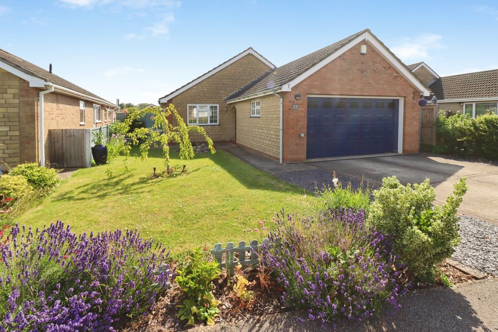 Property photo 1 of 22