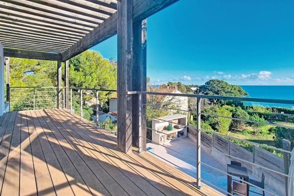 Property photo 3 of 3