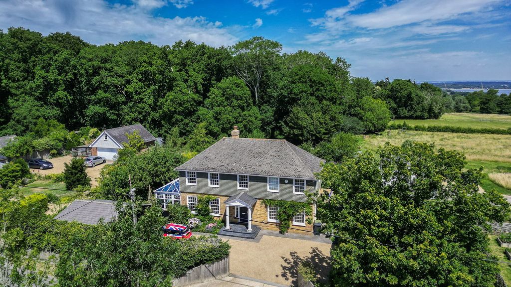 Property photo 1 of 31