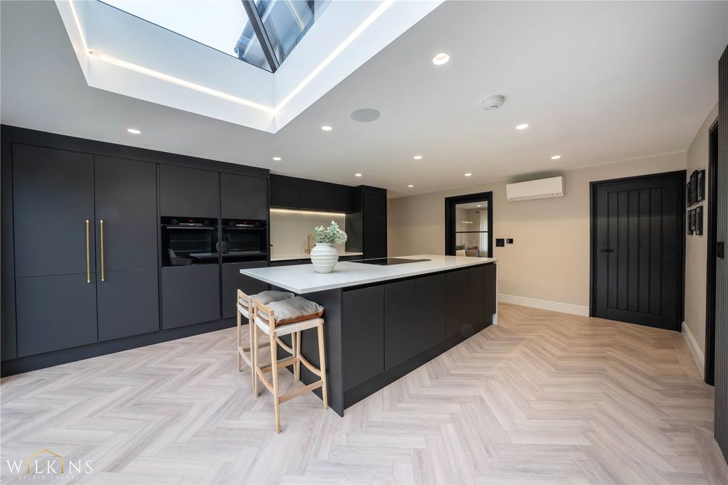 Property photo 3 of 39 Picture No. 26