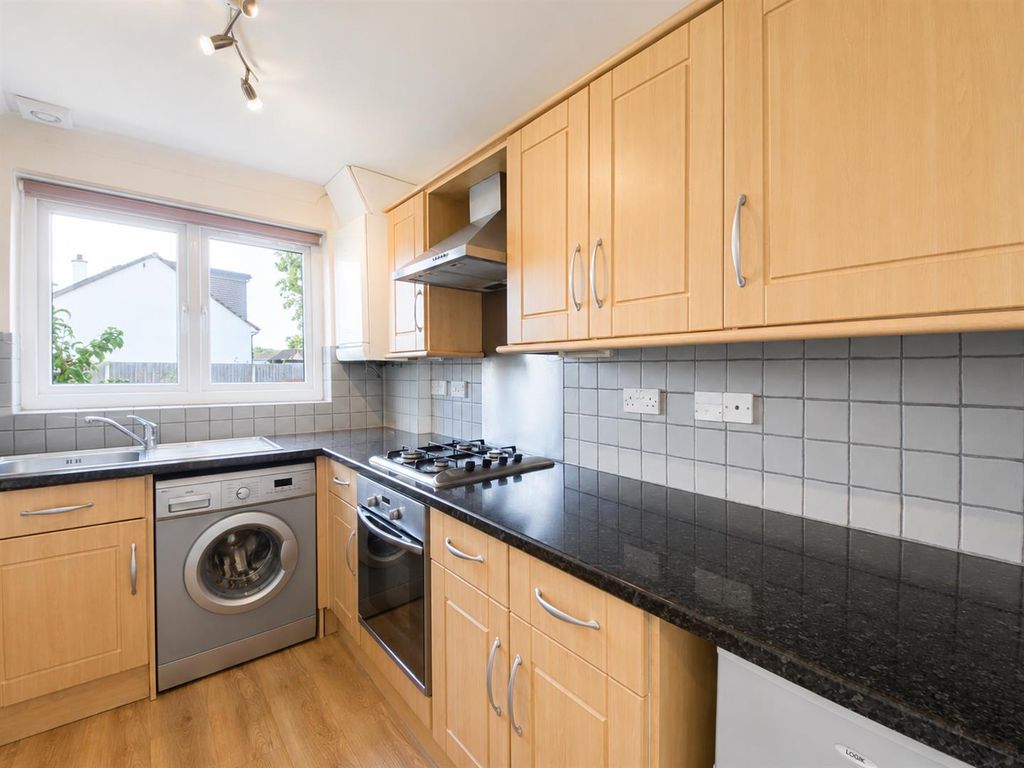 Property photo 3 of 9 Kitchen 4 Edited.Png