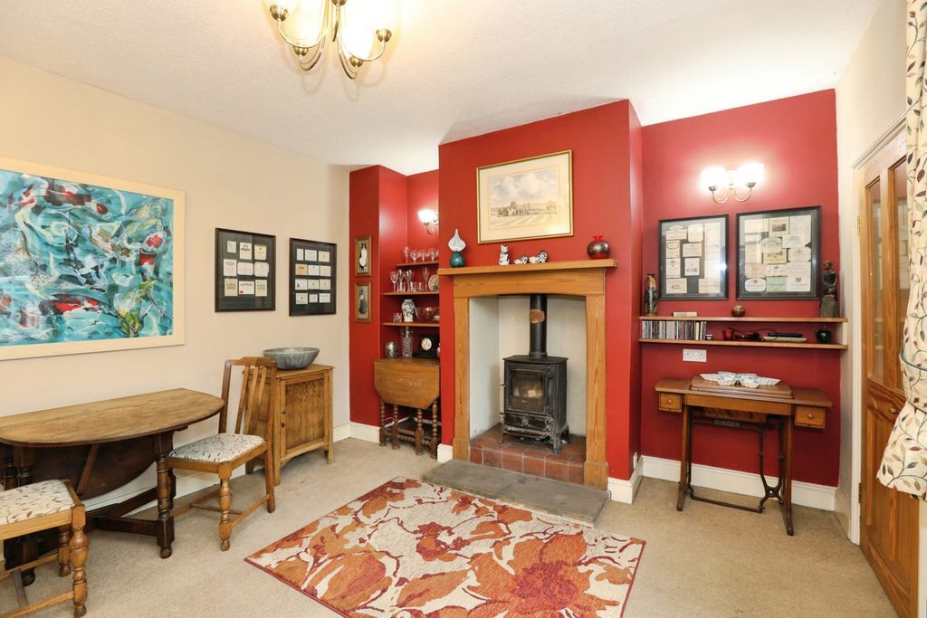 Property photo 2 of 19 Pbox-Img.Jpg