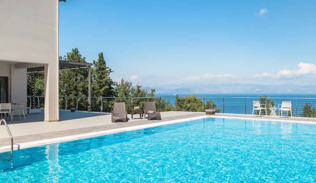 Property photo 1 of 19 View From Pool To Sea