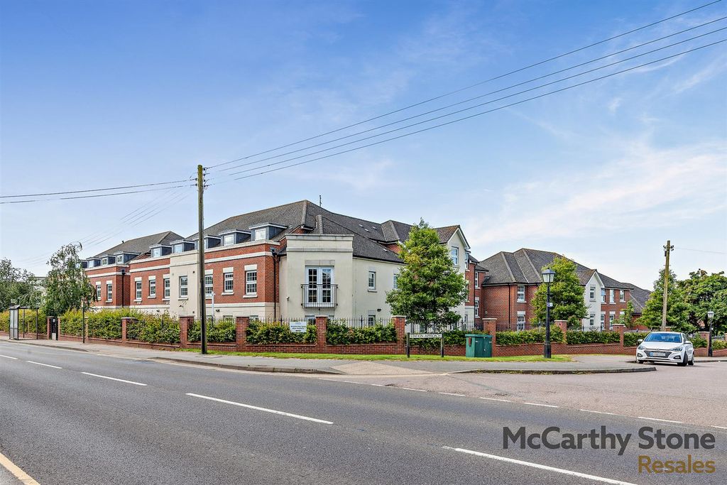 Property photo 1 of 18 8651489-Exterior01-800.Jpg