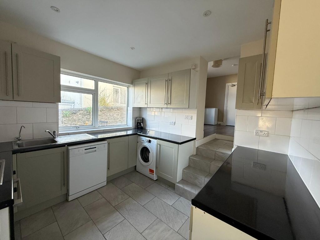 Property photo 3 of 11 Img_7266.Jpeg