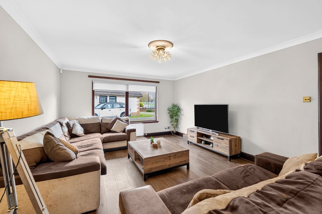 Property photo 2 of 31 Pbox-Img.Jpg