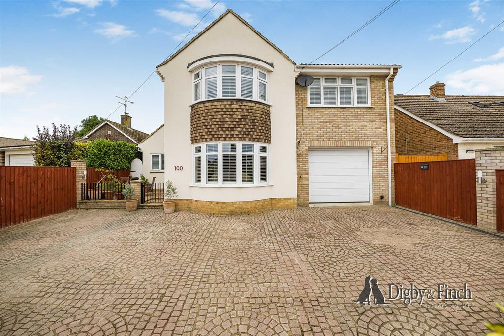 Property photo 3 of 26
