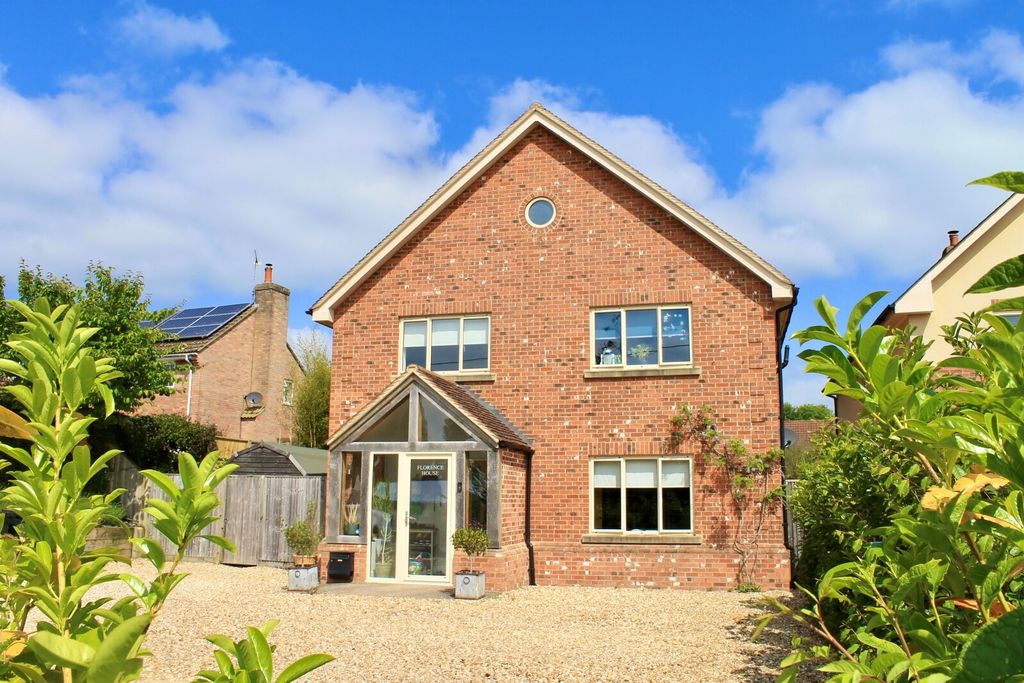 Property photo 1 of 17 Picture No. 36