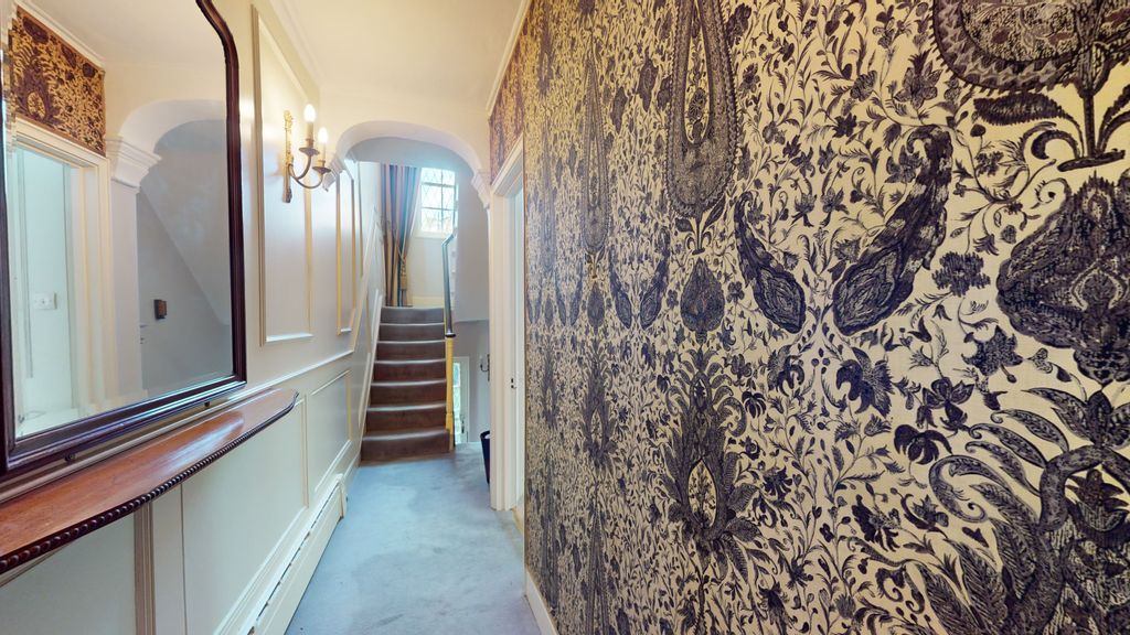 Property photo 2 of 13 1 Milner Street, Chelsea, London, Sw3 2Qa