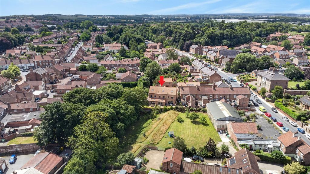 Property photo 1 of 14 Dji_0152.Jpg