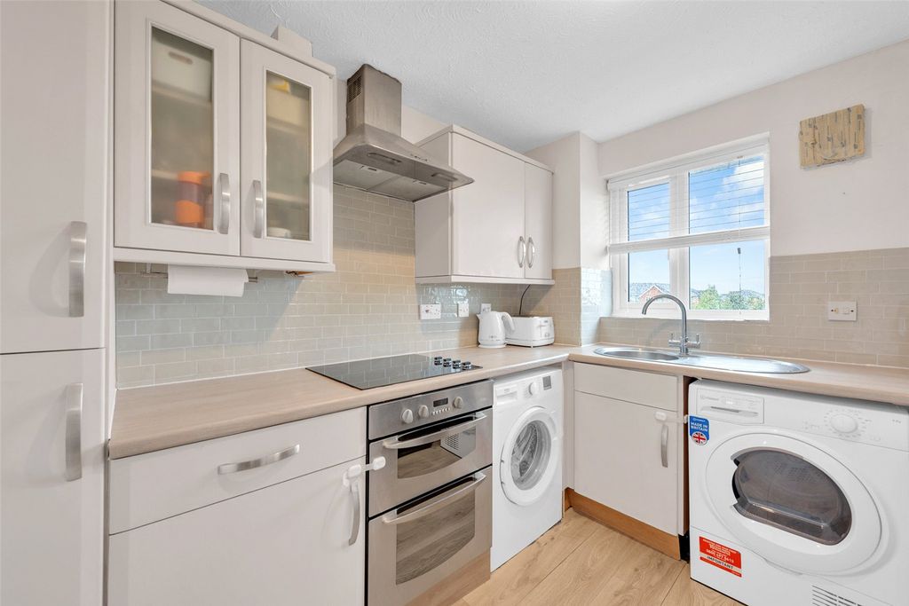 Property photo 3 of 11 Picture No. 06