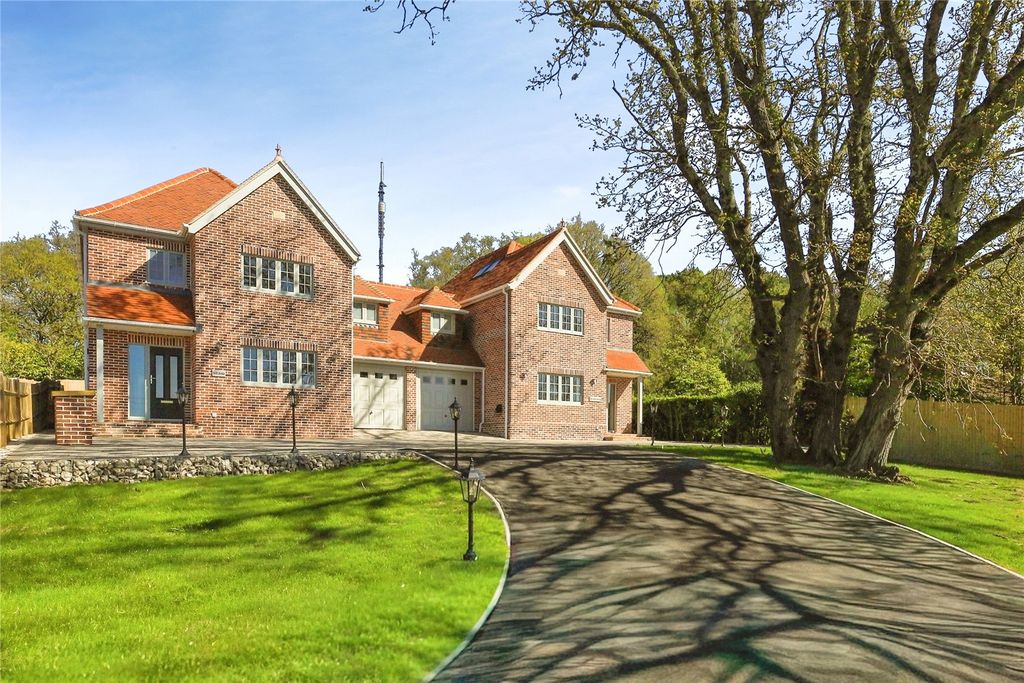 Property photo 1 of 22 Picture No. 30